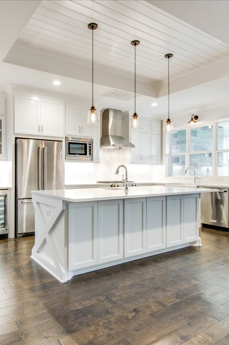 Tray Ceiling In Kitchen, Tray Ceiling Ideas Living Room, Tray Ceiling Ideas, Ceiling Ideas Living Room, Island Kitchens, Kitchen Ceiling Design, Kitchens Ideas, Ceiling Design Ideas, Decorating Kitchen