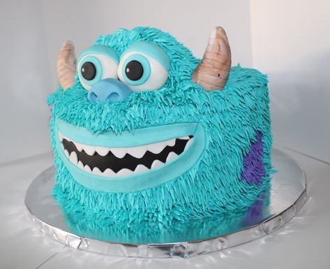 Sully cake monsters inc Sully Cupcakes, Chocolate Birthday Cake Decoration, Sully Cake, Monsters Inc Cake, Monster Inc Cakes, Sully Monsters Inc, Inc Monsters, Monster Inc Birthday, Monster Inc