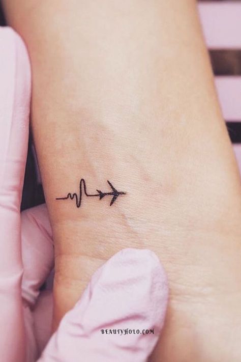 Must Have Tattoos For Women, Small Wrist Tattoos For Men Unique, Cute Small Tattoos For Women Simple, Tattoo Designs Men Small Simple, Tattoo Ideas For Men Small With Meaning, Best Small Tattoos For Men Hand, Cool Tats Small Tattoos, Cool Small Tattoos For Men Unique, Woman Small Tattoo