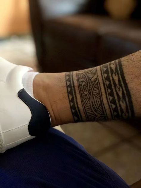 Men Ankle Tattoo, Tattoo Pierna Hombre, Ankle Band Tattoo, Ankle Tattoo Men, Leg Band Tattoos, Tattoo Pierna, Band Tattoos For Men, Tattoo Band, Band Tattoos