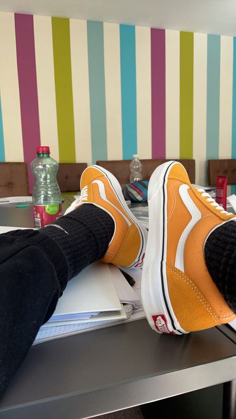 #vans #orange #vansoldskool Vans Orange, Orange Vans, Vans Old Skool, Old Skool, Vans Sneaker, Orange, Sneakers, Clothes