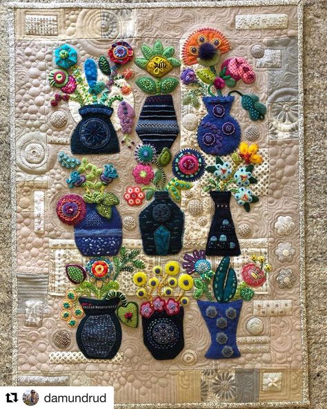 Sue Spargo on Instagram: “♥️ Beautiful Indigo Vases by @damundrud ♥️ #Repost @damundrud  An amazing hand stitching journey has come to an end! So much love time and…” Wool Applique Quilts, Watercolor Quilt, Sue Spargo, Wool Felt Projects, Wool Applique Patterns, Wool Quilts, Love Time, Wool Embroidery, Applique Quilting