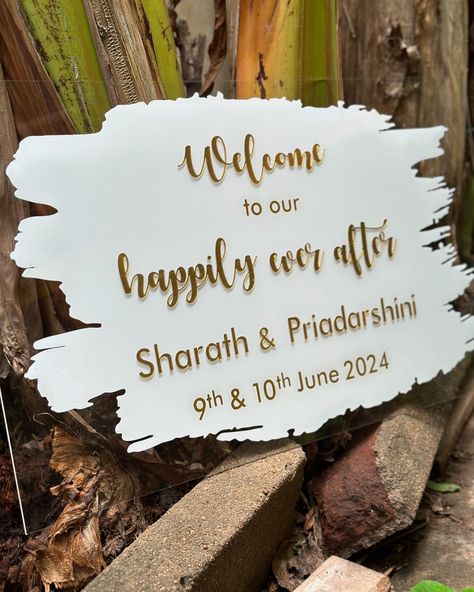 Wedding welcome decor 🎊 Get in touch with us 📞 9384689281 #nachiappa #nachiappas #chennai #nameboard #nameboards #nameplate #nameplates #weddingwelcomesign #weddingdecor #weddingsign #weddingsignage #customised #chennaiwedding #chennaiweddingdecor #evenplanners #weddingplanner #chennaidesigner #chennaidecorators Wedding Welcome Decor, Name Boards, Instagram Wedding, 2024 Wedding, Welcome Decor, Wedding Signage, Wedding Welcome, Name Plate, Chennai