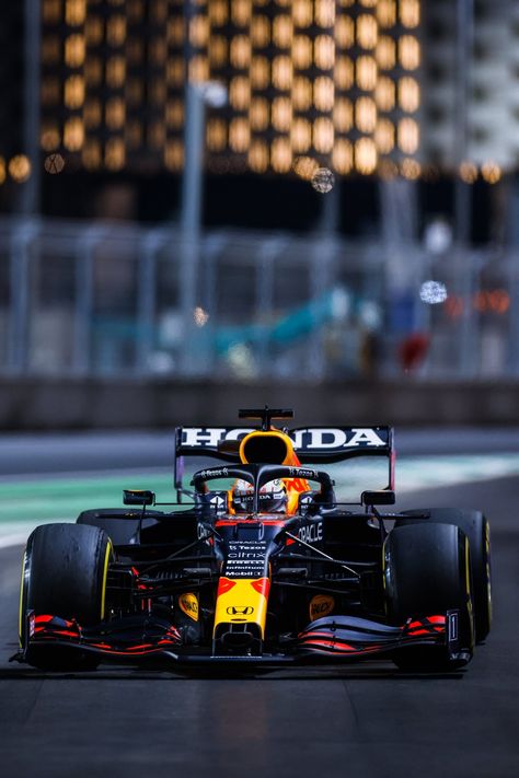 Formula 1 Iphone Wallpaper, Red Bul, Red Bull F1, F1 Wallpaper Hd, Formula 1 Car Racing, Formula 1 Car, F1 Racing, Red Bull Racing, Indy Cars