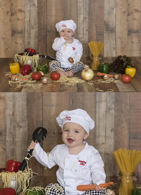 Baby Cooking Photoshoot, Brother Pictures, Baby Chef, First Birthday Photography, Baby Cooking, Baby Milestone Photos, Baby Photoshoot Boy, Milestone Pictures, Baby Smiles