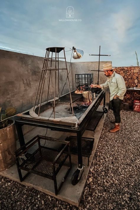 Our outdoor cooking setup is phenomenal. The centerpiece is definitely our open-fire Argentinian-style grill from Mill Scale Metal Works! Open Grill Restaurant, Kitchen Grill Design, Argentinian Grill, Open Flame Cooking, Bbq Place, Brick Bbq, Open Fire Cooking, Diy Grill, Bbq Catering