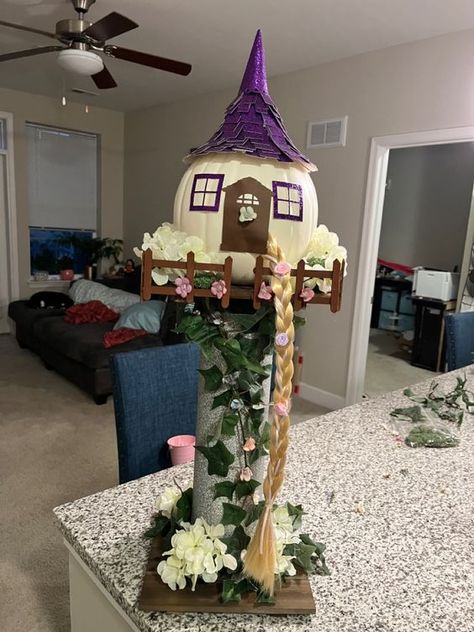 Rapunzel Pumpkin Ideas, Book Themed Painted Pumpkins, Rapunzel Pumpkin Painting, Group Pumpkin Decorating Ideas, Book Character Pumpkins Contest, Rapunzel Pumpkin, Creative Pumpkin Decorating Contest, Princess Pumpkins, Cute Painted Pumpkin Ideas