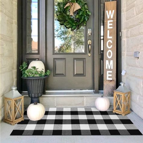 Front Porch Decor Spring, Front Door Rugs, Door Farmhouse, Plaid Rug, Black White Rug, Farmhouse Entryway, Porch Rug, Home Entrance, Front Door Rug