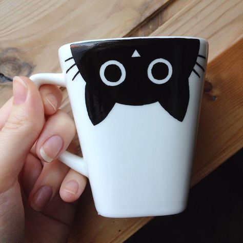 Sharpie Mug Designs, Diy Mug Designs, Diy Sharpie Mug, Mug Drawing, Mug Diy, Sharpie Mug, Diy Sharpie, Diy Mugs, Pottery Painting Designs