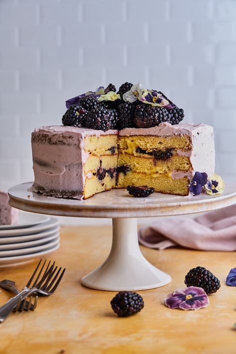 Almond Flour Cake, Gluten Free Wedding Cake, Gluten Free Birthday Cake, Almond Flour Cakes, Blackberry Cake, Gluten Free Carrot Cake, Summer Baking, Summer Cakes, Gluten Free Cake