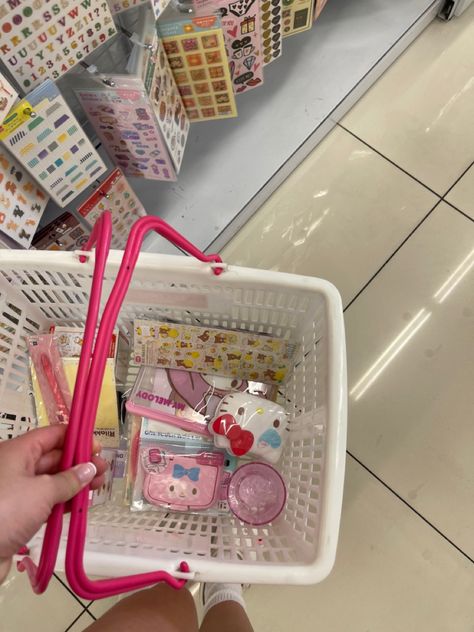 Daiso Japan Aesthetic, Daiso Sanrio, Sanrio Haul, Daiso Haul, Daiso Store, Haul Aesthetic, Japan Haul, Daiso Korea, Sanrio Shop