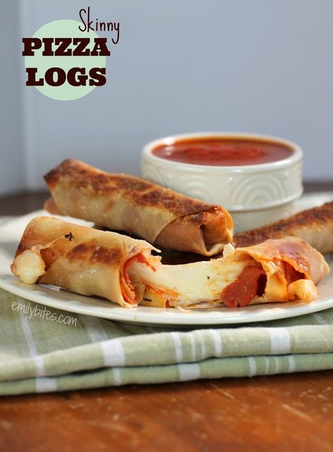 Pizza Logs - Emily Bites Pizza Logs, Emily Bites, 100 Calorie, Recipes Snacks, Points Recipes, Pizza Flavors, 100 Calories, Ww Recipes, Deep Dish