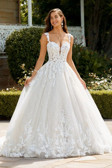 Princess Wedding Dresses With Straps, Wedding Dresses Sweetheart Neckline Ballgown, Princess Wedding Dresses Sweetheart Neckline, Summer Wedding Dress Ballgown, Ballgown Sweetheart Wedding Dress, Wedding Dresses Sweat Heart Neckline, Fall Ball Gown Wedding Dresses, Heart Shaped Neckline Dress Wedding Gowns, Sweetheart Neckline Wedding Dress A Line