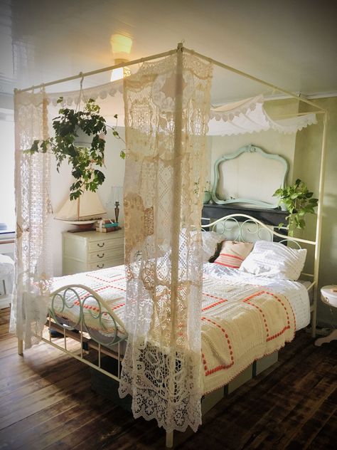 . #nursery #room #nurserydecor #baby #bedding #babyboy #pillows #canopy 4 Poster Bed Aesthetic, Poster Bed Ideas Decor, Poster Beds With Curtains, Four Poster Bed Ideas Bohemian, Canopy Bed Ideas Plants, Curtain Bed Aesthetic, Canopy Boho Bedroom, Boho Four Poster Bed, 4 Poster Bed With Curtains