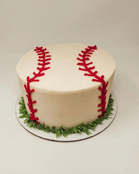 Baseball Bday Cake, Homemade Baseball Cake, Simple Baseball Cake, Sandlot Birthday Party Cake, Baseball Birthday Cake Ideas, Baseball Themed Smash Cake, Baseball Sheet Cake Ideas, Baseball Birthday Party Cake, Born Two Ball Birthday Cake