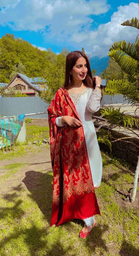 White and red salwar Suit with #fizzygoblet jutti Red And White Kurti, Red Salwar Suit Simple, Red Salwar Suit, White Kurti, Red Kurti, Heavy Dupatta, Shalwar Kameez, Red Pants, Salwar Suit