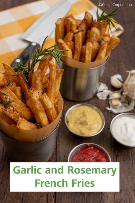 Making French Fries, French Fries Recipe, Homemade French Fries, Fries Recipe, Special Recipes, Restaurant Recipes, French Fries, Bars Recipes, Dipping Sauce