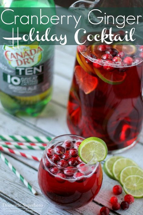 Cranberry Ginger Holiday Cocktail is the perfect signature cocktail for holiday parties! Low Calorie Holiday Drinks, Cranberry Ginger Ale, Cranberry Juice And Vodka, Holiday Mocktail, Vodka Cranberry, Ginger Cocktails, Coctails Recipes, Cranberry Vodka, Cranberry Cocktail