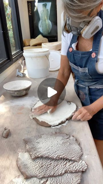 Jena Bedson Ceramics, Clay Slab Projects, Cool Ceramics Projects, Clay Ceramics Ideas, Ceramic Ideas Pottery, Ceramic Clay Art, Jena Bedson, Ceramic Arts Daily, Slab Ceramics