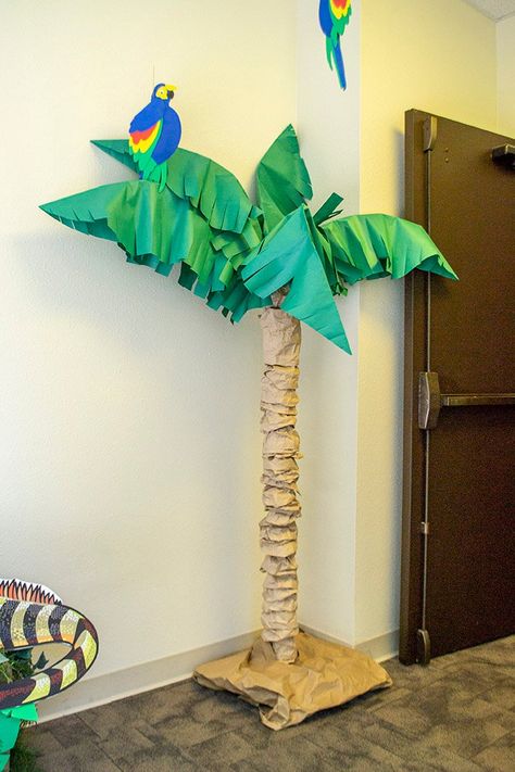 Surf Shack Vbs, Vbs Shipwrecked, Festa Hotel Transylvania, Paper Palm Tree, Mystery Island, Jungle Decorations, Tropical Trees, Island Crafts, Vbs Themes