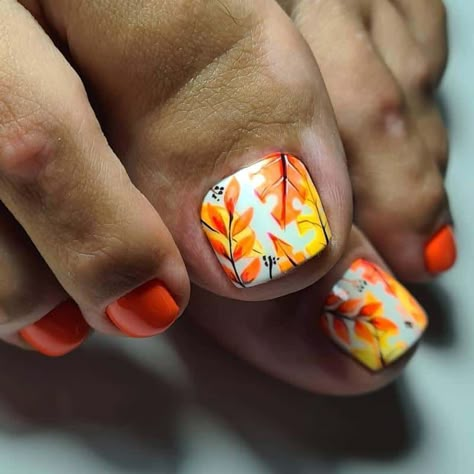 Fall Toenail Designs, Fall Toe Nail Colors Autumn, Fall Pedicure Colors Toenails, Cute Toenail Designs, Toe Nail Designs For Fall, Fall Toe Nails, Toenail Art Designs, Fall Pedicure, Toenail Art