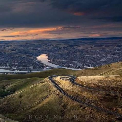 The Spiral Highway in Lewiston (north central).  Lewiston, ID is on the left of the river and Clarkston, WA is on the right.  Photo by Ryan McGinty. Lewiston Idaho, Lovely Scenery, The Spiral, Cozy Place, Where The Heart Is, Beautiful Summer, The River, Idaho, Tree House