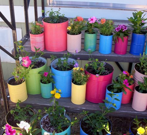 Photo #3:  I painted the tin cans over the winter & waited for Spring.  I used outdoor "Patio Paint" and a clear sealer to prevent rust.  Now if the hot, West Texas wind just won't crisp the plants . . . Spring Garden Decor, Ideas For Backyard, Spring Decor Diy, Garden Decoration Ideas, Front Yard Garden, Diy Garden Projects, Spring Diy, Tin Can, Succulents Garden