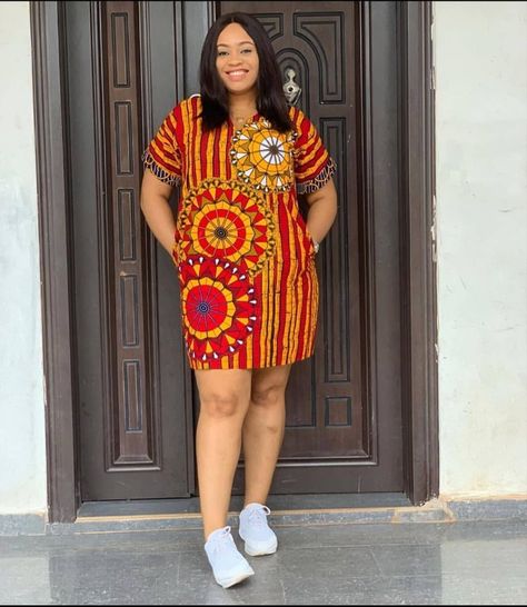 Akara Classic Short Gown, Ankara Summer Dresses, Chitenge Designs, Short Ankara Dresses Classy, Short Gown Style, Farmhouse Lounge, Dresses Short Casual, Short Ankara Gown, Chitenge Outfits