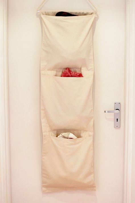 Vertical Hanging Laundry Bag | Greenie Dresses For Less Hanging Laundry Bag, Diy Laundry Soap, Laundy Room, Hanging Laundry, Coin Couture, Diy Laundry, Free Sewing Pattern, Bag Tutorial, Leftover Fabric