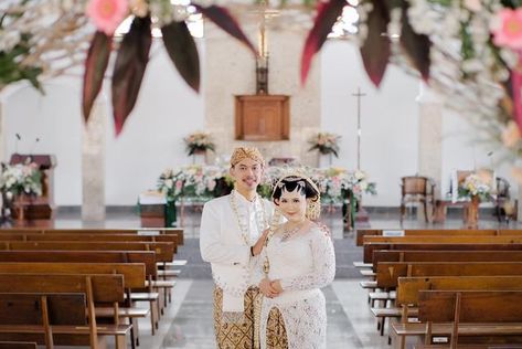 By Danang Nugroho | Wedding Photo & Video on Instagram: "Holy Matrimony Gita & Andreas Makeup & Attire @faradilamakeup Photo @danangnugroho.photography More info & price list just click link on bio 📲 #bydanangnugroho #limitlessintimacy #weddingsolo #preweddingsolo" Holy Matrimony, Danang, Da Nang, Price List, Wedding Photo, Pre Wedding, Wedding Photos, Wedding Photography, Photo And Video