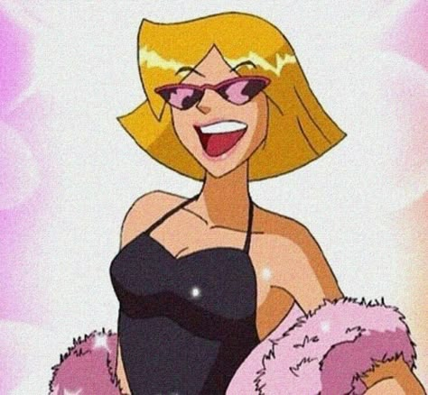 Clover Totally Spies Icon, Blonde Character Pfp, Totally Spies Drawing, Totally Spies Pfp, Totally Spies Clover, Totally Spies Aesthetic, Clover Totally Spies, Spy Girl, 2000s Cartoons