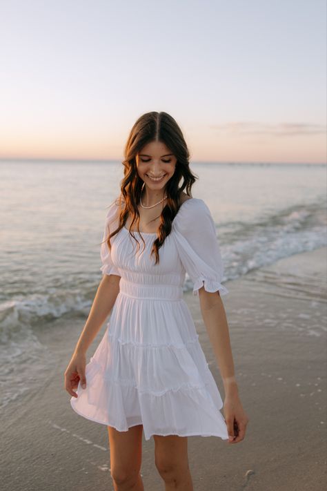 Beach Poses With Skirt, White Dress On Beach Photoshoot, Senior Photo White Dress, Beach Photoshoot Dresses, Cute Dresses For Senior Pictures, Summer Senior Pictures Outfits Dresses, Beach Senior Session, Summer Senior Pictures Outfits Beach, Senior Picture Inspo Beach