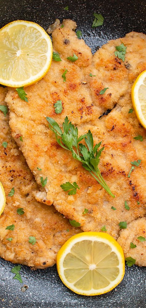 Authentic German Schnitzel Recipe, Beef Schnitzel, Tenderloin Recipes Crockpot, Pork Schnitzel Recipe, Veal Schnitzel, Schnitzel Recipe, Side Dish Ideas, German Food Authentic, Schnitzel Recipes