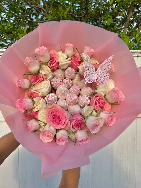 pink strawberry bouquet with pink and white roses mother’s day gift girlfriend gift her gift gift ideas for her Rose Bouquet With Strawberries, Strawberries And Flowers Bouquet, Strawberry Flowers Bouquet, Flower Strawberry Bouquet, Flower Bouquet With Strawberries, Roses And Strawberries Bouquet, Strawberry And Roses Bouquet, Strawberry Chocolate Bouquet, Chocolate Covered Strawberries Bouquet With Roses