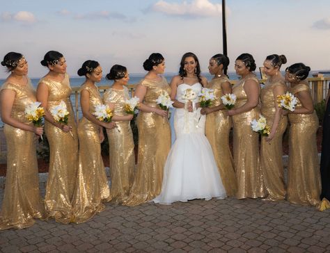 Gold Wedding Theme Bridesmaid Dresses, Nude Wedding Theme, Bridal Entourage, Red Gold Wedding, Nude Wedding, Bridal Parties Colors, Party Dress Inspiration, African Bridal Dress, African Bridesmaid Dresses