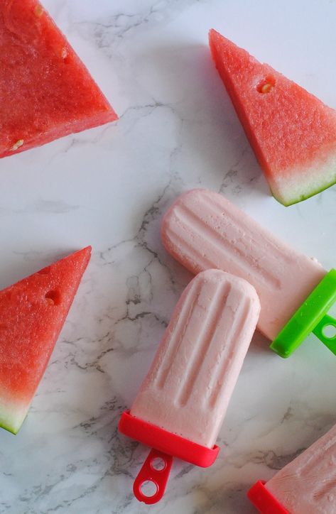 Homemade Watermelon Popsicles, Watermelon Cream Popsicles, Watermelon Popsicles Kids, Watermelon Popsicle Recipes, Baby Popsicles, Watermelon Popsicles Recipe, Watermelon Ice Pops, Greek Yogurt Popsicles, Coconut Milk Popsicles