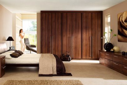 Bedroom Brown Wardrobe Bedroom, Brown Wardrobe, Apartemen Studio, Minimalist Dekor, Bedroom Cabinet, Beautiful Bedroom Designs, Wardrobe Bedroom, Beautiful Bedroom Decor, Bedroom Cupboards