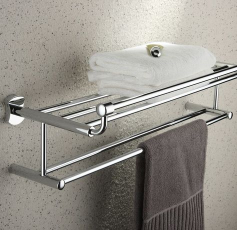 Bathroom Towel Holder Ideas, Bathroom Towel Rack Ideas, Toallero Ideas, Bath Towel Racks, Bath Towel Holder, Towel Hangers For Bathroom, Cabin Bathroom, Bathroom Showers, Porta Shampoo