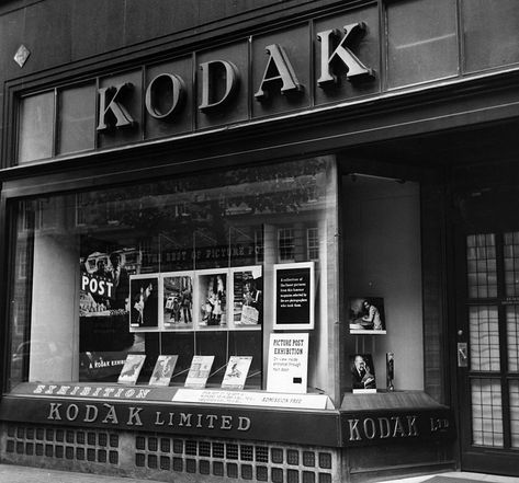 When Kodak Accidentally Discovered A-Bomb Testing Ray Film, Camera Store, Antique Photography, Kodak Moment, Kodak Film, Packaging Manufacturers, Living Room Design Inspiration, Antique Signs, Photo Scrapbook