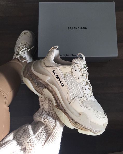 Nude Trainers, Balenciaga Triple S White, Beige Sneakers, Balenciaga Women, Balenciaga Sneakers, Sole Sneakers, Balenciaga Shoes, Valentino Rockstud, Balenciaga Triple S