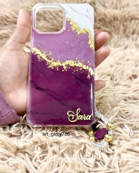 Stylish 🌟 and trendy phone case. . . 💣 Re-post, original by @art_glory786 👉 Buy Ultimate Epoxy @craft.resin to create similar projects 🚀 Use #craftresin to be featured on our feed!⁠ Project featured in this post may, or may not have been created using Craft Resin. . #resinart #mobilecover #mobilecase #fashion #trending #resinmobilecover #epoxy #epoxyresin #epoxyart #resinwork #artwork #artist #artdaily Resin Mobile Case, Phone Cases Resin, Phone Cover Resin Art, Epoxy Phone Case, Resin Cover Phone, Resin Phone Cover Design, Resin Art Phone Cover, Resin Back Cover, Resin Phone Case Ideas