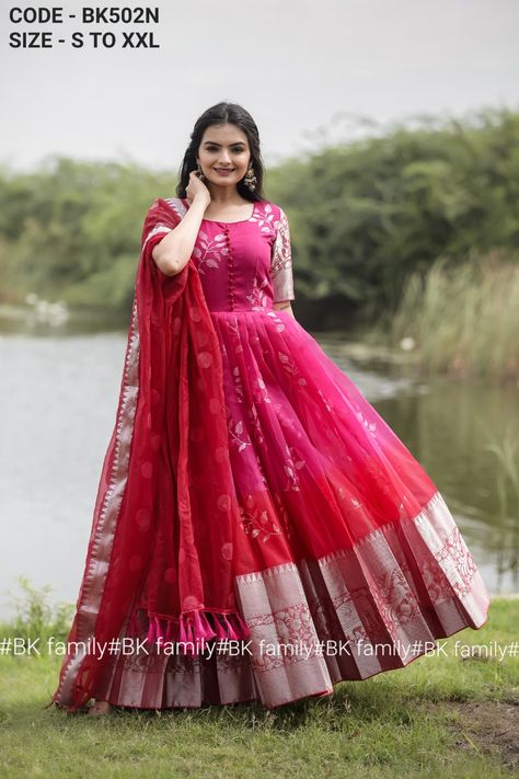 Dark Pink Colour, Pink Anarkali, Simple Kurti, Long Frock Designs, Long Gown Design, Simple Frocks, Anarkali Dress Pattern, Party Wear Gown, Gown For Women