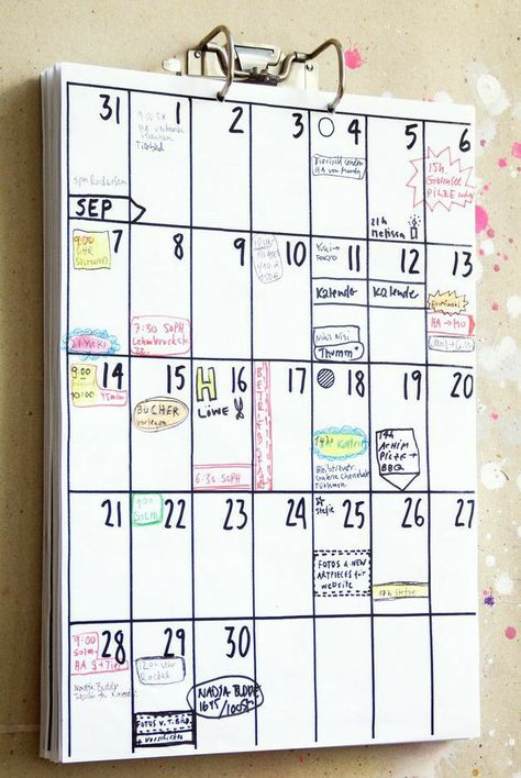 Homemade Calendar, Calendar Decal, School Agenda, Creative Calendar, Calendar Layout, Calendar Organization, Diy Calendar, School Study Tips, Idul Fitri