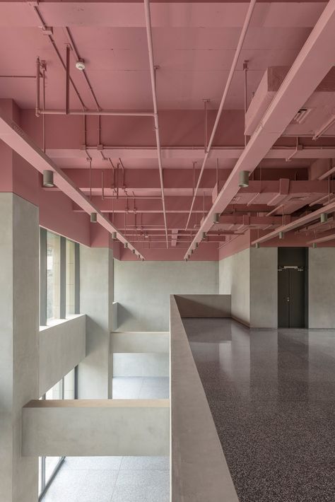 Aim Architecture, Design Color Trends, Exposed Ceilings, Commercial And Office Architecture, Office Architecture, Open Ceiling, Colour Architecture, Concrete Ceiling, Plafond Design