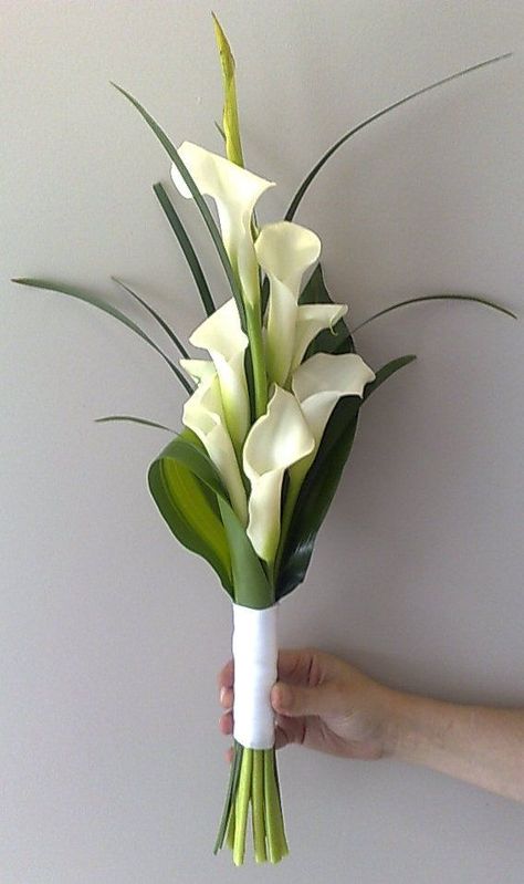 Lily Bridal Bouquet, Calla Lily Bouquet Wedding, Calla Lily Wedding, Calla Lily Flowers, Calla Lily Bouquet, Bridal Bouquet Flowers, Lily Wedding, Lily Bouquet, White Bridal Bouquet