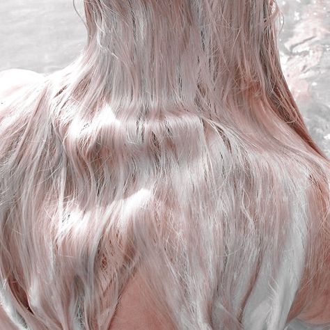 Pretty Hair Aesthetic, Daenerys Targaryen Fire, Game Of Thrones Aesthetic, Dragon Game Of Thrones, Mermaid Siren, Fire House, Siren Mermaid, Fire And Blood, Song Of Ice And Fire