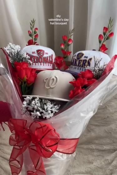 Hat Gift For Boyfriend, Flowers To Get Your Boyfriend, Bouquet Of Gifts For Him, Basket Of Gifts For Boyfriend, Diy Valentine’s Day Basket For Him, Father's Day Gifts Baskets Ideas, Father’s Day Baskets Idea, Birthday Gift Baskets For Husband, Hat Gifts For Boyfriend