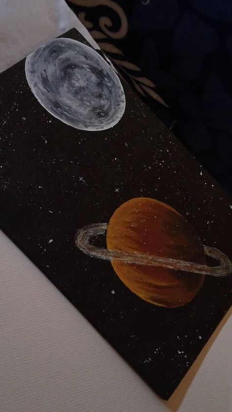 Saturn Art Paintings, Simple Painting Ideas Taylor Swift, Moon And Saturn Painting, Folklore Taylor Swift Painting, Taylor Swift Inspired Canvas Painting, Canvas Painting Ideas Taylor Swift, Taylor Swift Album Painting, Taylor Swift Themed Painting, Taylor Swift Painting Easy