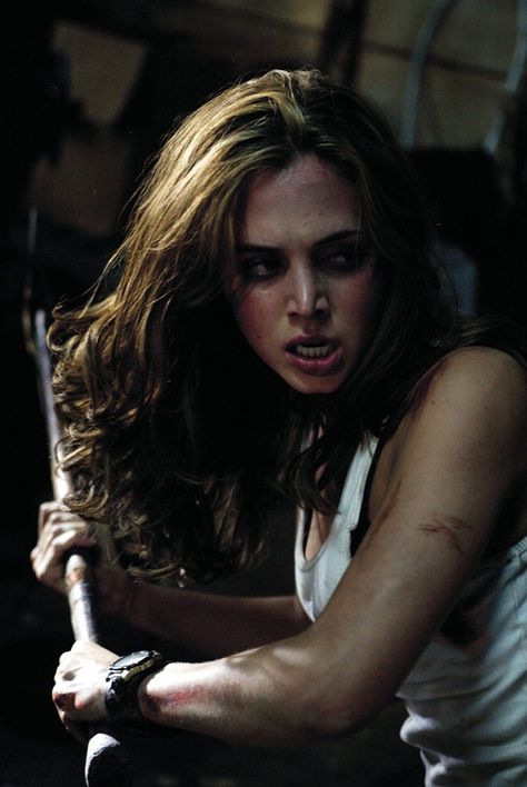 Eliza Dushku - Wrong Turn Photo Star, Whatsapp Videos, Eliza Dushku, Buffy Summers, Joss Whedon, Wrong Turn, Scream Queens, Sarah Michelle Gellar, Buffy The Vampire