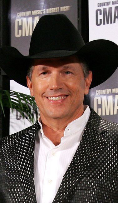 George Strait Quotes, County Songs, Texas Icons, George Strait Family, George Straight, Male Country Singers, King George Strait, Country Man, Cma Awards